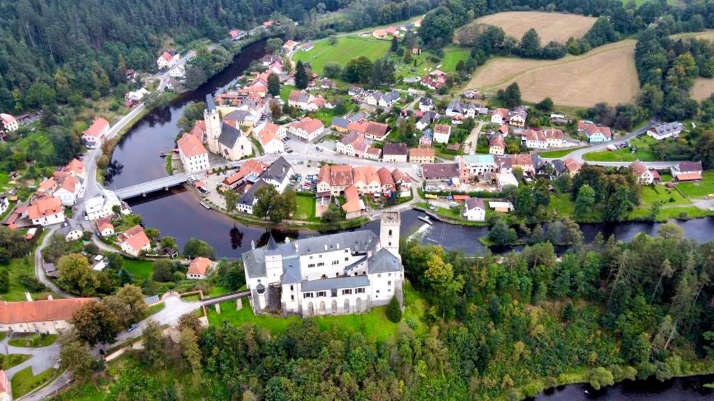 Apartmany Rosenberg Rožmberk nad Vltavou エクステリア 写真